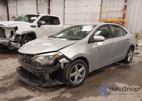 2015 Toyota Corolla Le z USA, uszkodzony, nr VIN 2T1BURHE2FC376795